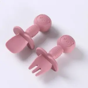 couvert en silicone bébé