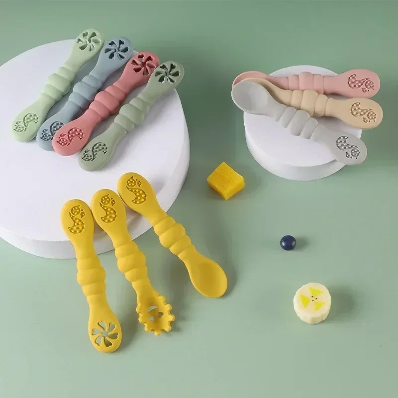 Cuillère ergonomique bébé en silicone pour alimentation et dentition – Image 3