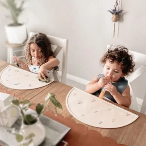 set de table enfant arc-en-ciel