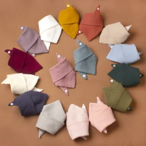 bavoir bébé élégant en bandana