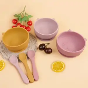 Bol bébé silicone avec cuillère